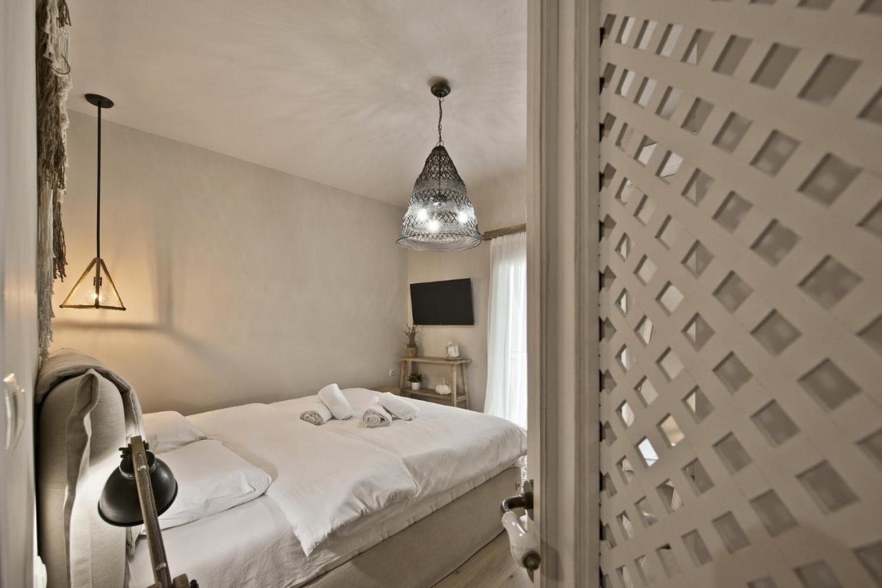 Stylish Apartment At Pagrati Атина Екстериор снимка